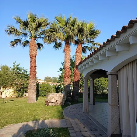 Cuoredimare Exclusive Use Вилла Cala Sinzias